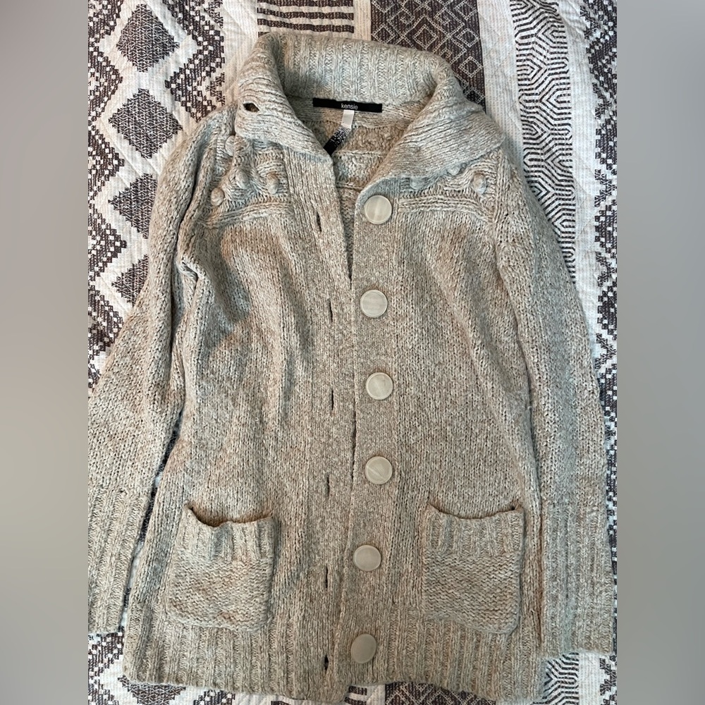 Kensie oatmeal cardigan size large